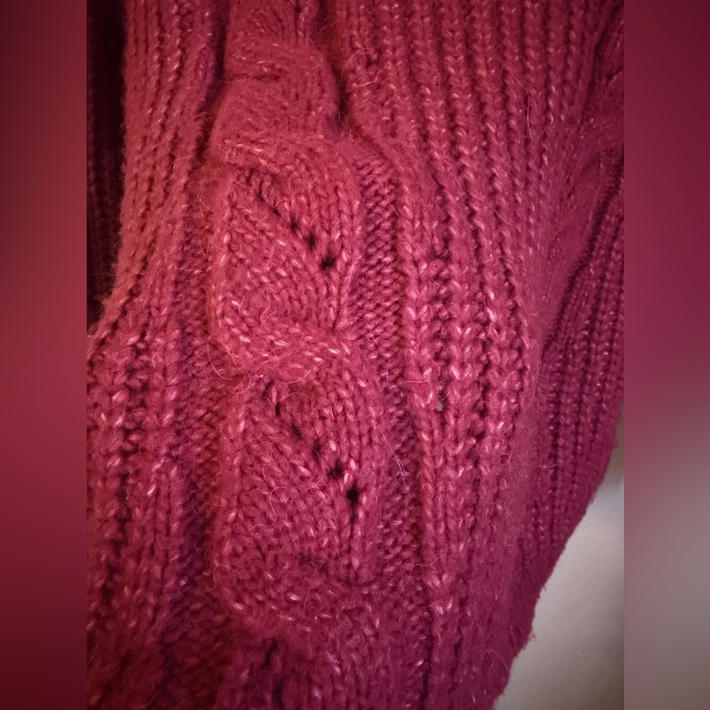 Anthropologie Alpaca Blend Chunky Cable Knit Sweater Raspberry Color Boho XS - Picture 4 of 6